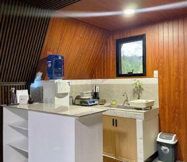 Arakan Cabin | Remedios and Beverly Hills at Marilog, Buda