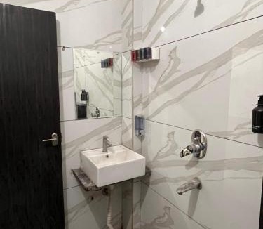 Indore Hostel | ReneeMysa