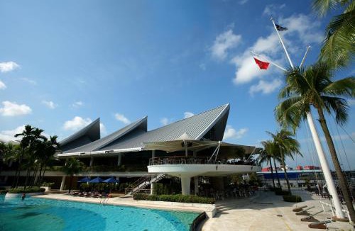 Queenstown Hotel | Republic of Singapore Yacht Club