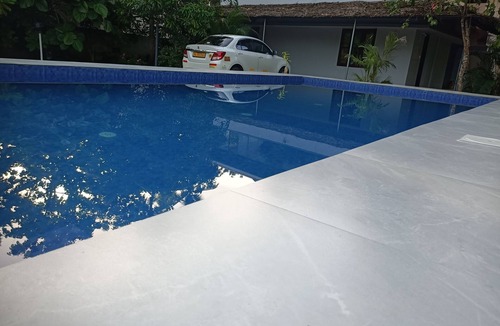 Varkala House | Resort with Swimming Pool and Near To the Beach