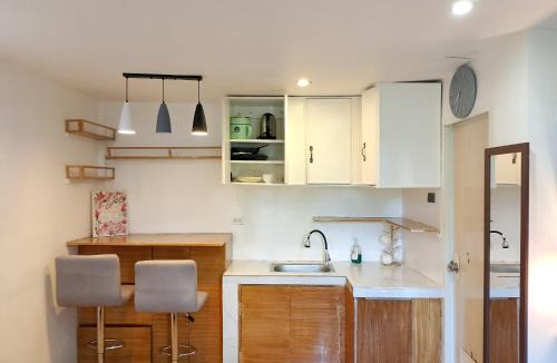 Mobo House | Rice Field Suite
