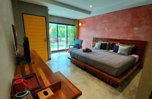 Bang Khonthi Hotel | River CoCo Amphawa