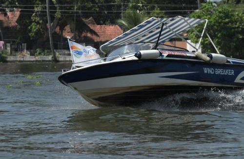 Mankombu Boat Rental | Riveria Boats