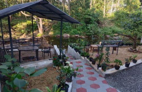 Ponmundi House | Riverside Bliss Villa