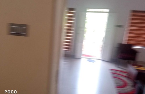 Kumaranalloor Villa | Riverside Cozy Cottage