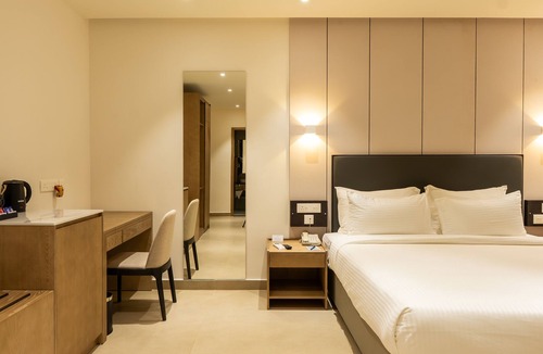 Kumbalam Hotel | Riviera Garden