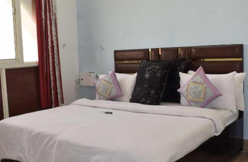 Nivari Resort | Riyasat Cottage