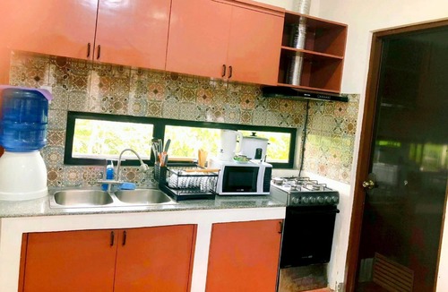 Liloan Apartment | Romantic Getawaybalcony+garden View & Fast Wi-fi