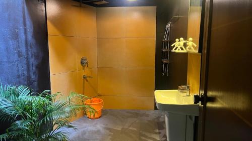 Alappuzha House | Room for Ladies