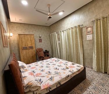 Alambagh Bed & Breakfast | Royal Heritage