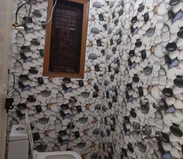 Nizamuddin East House | Royal Inn -01 Minute Walk in Nizamuddin Railway Station