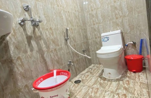 Varanasi Apartment | Rudraksha Inn Group Booking -{10+3}people