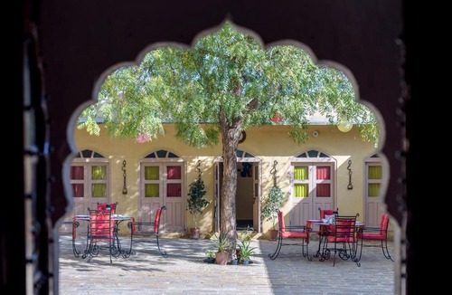 Chaksu Villa | SaffronStays Jaipura Garh, Jaipur