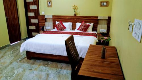 Fatehpur Hotel | Sakura Guest House