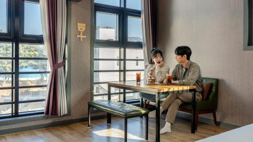 Samcheok House | Samcheok Lamer Pension