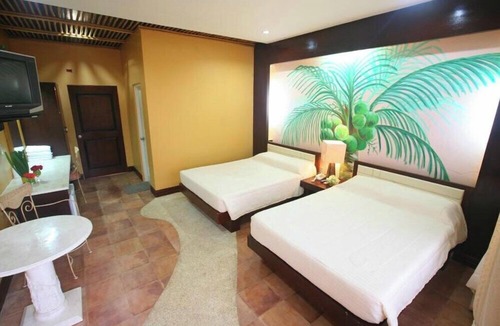 San Remigio Resort | San Remigio Beach Club Sports and Leisure Resort
