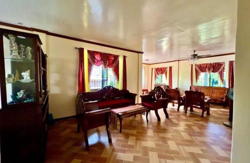 Loon House | Sandingan Homestay