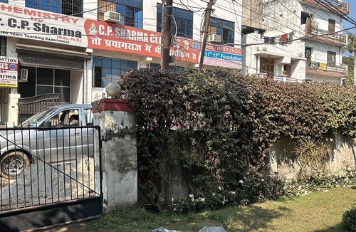 Allahabad Villa | Sangam HomestaynnCharming 3-bedroom villa with WiFi, AC in wonderful Prayagraj
