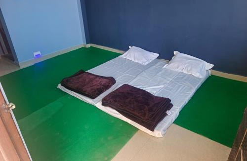Phulpur House | Sangam Kumbh Homestay Triveni River