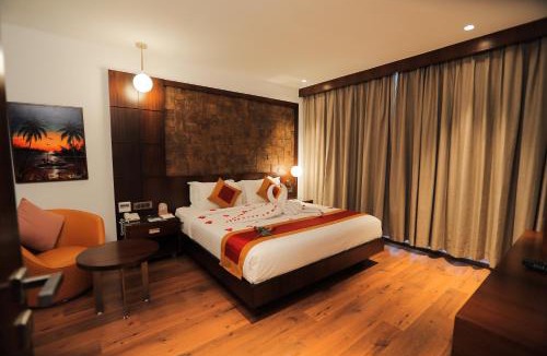 Kolagappara Hotel | Saugandhika West Gate