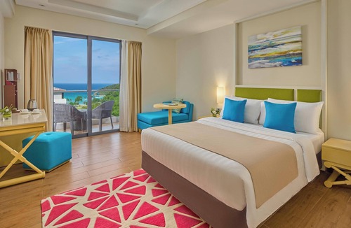Yapak Hotel | Savoy Hotel Boracay near Newcoast Beach