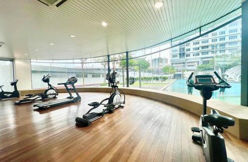 Bandar Puchong Jaya Apartment | SD 1-10Pax Puchong Sky Pod Residence IOI Mall WiFi