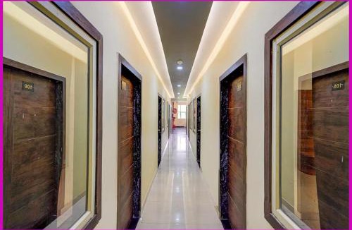Cuttack Hotel | Sea Facing Hotel The Dreamland Near Shree Jagannath Temple - Lift-Wifi-Parking and Restaurant Facilities - All Room Sea Facing With Attached Balcony -A luxuary Hotel in Puri