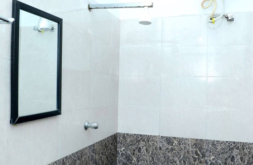 Kalapet Hotel | Seashore Beach House