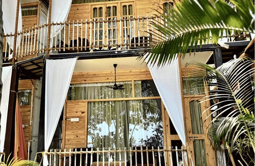 Agonda House | Secret Garden - Premium Hut #1