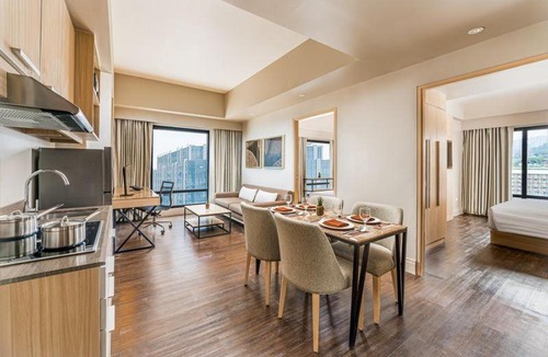 Lahug Hotel | Seda Central Bloc Cebu City
