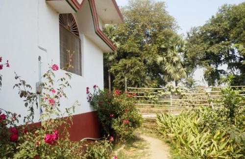 Bodh Gaya House | Senamura Yoga Ashram Guesthouse