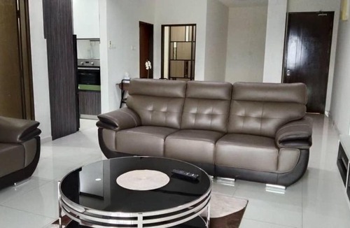 Sungai Buloh Apartment | Sg Buloh Cozy Apartment WiFi & Netflix (Rahman Putra) (6pax)