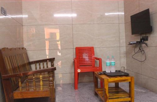 Enathur House | Shaan stay inn