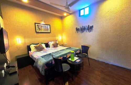Mount Abu House | Shaleen Elegance Homestay Nakki Lake 400 meters