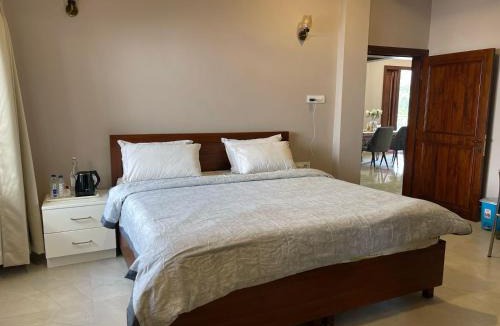 Tura House | Shamiyana Homestay Tura