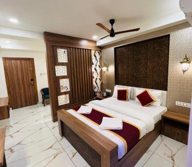Kulanada Hotel | Shanthi Tourist Home