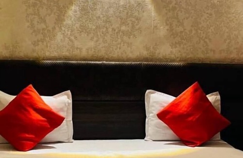 Guna Hotel | Shanti Heritage Resort By GRB
