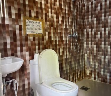Oslob Hostel | Sharky Hostel Oslob