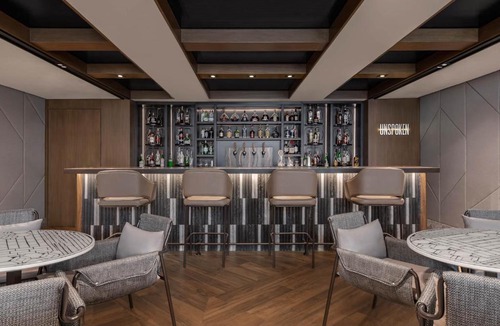 Ermita Night District Hotel | Sheraton Manila Bay
