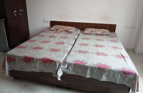 Achrol House | Shiv Hostel And Guest House