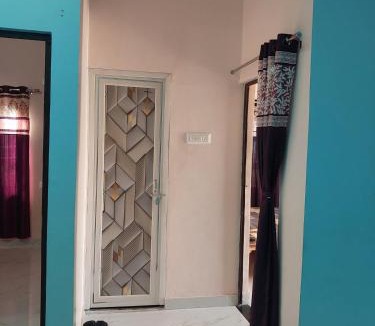 Varanasi Apartment | Shiv Kuteer Holy Vibes Stay