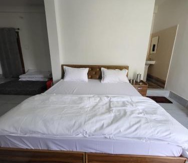 Rajgarhi Hotel | Shree Nath Ji