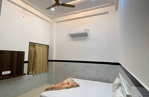 Khatu Hotel | Shree Radhe Radhe Palace