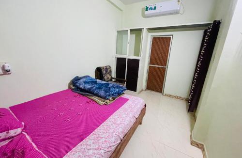 Ujjain House | ShReE ShAyM hOmE sTaY