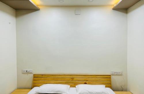 Rajpipla House | Shree Vinayak Home Stay