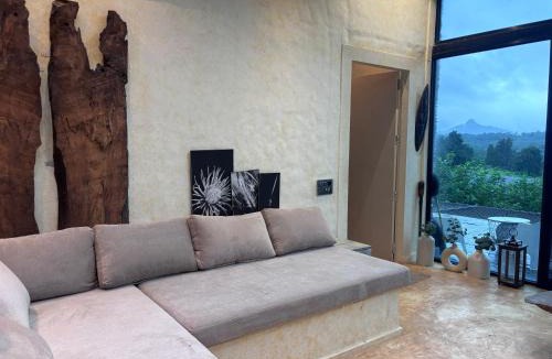 Karjat Apartment | Silvaate stay