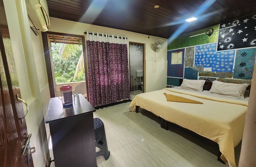 Mannarkkad Hotel | Siruvani River Retreat
