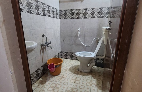Mannarkkad Hotel | Siruvani River Retreat