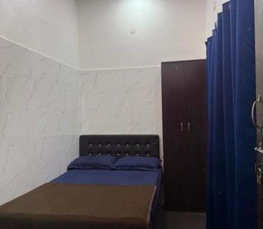 Nagore House | SK Residence (Located 10 Meter from Nagore Dargah Main Entrance)
