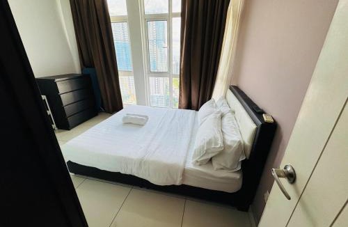 Bandar Tun Razak Apartment | Sky-High Luxury Stunning Views